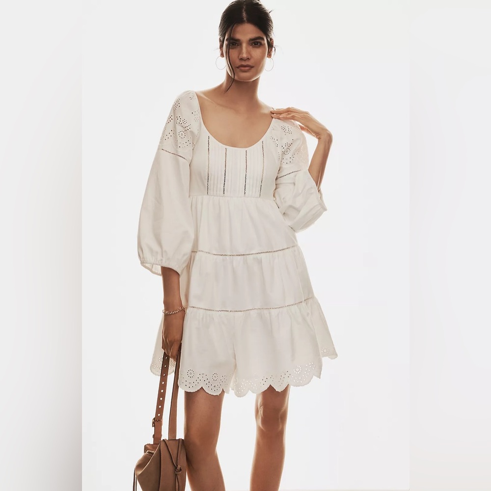 Balloon-Sleeve Lace Scallop-Hem Romper